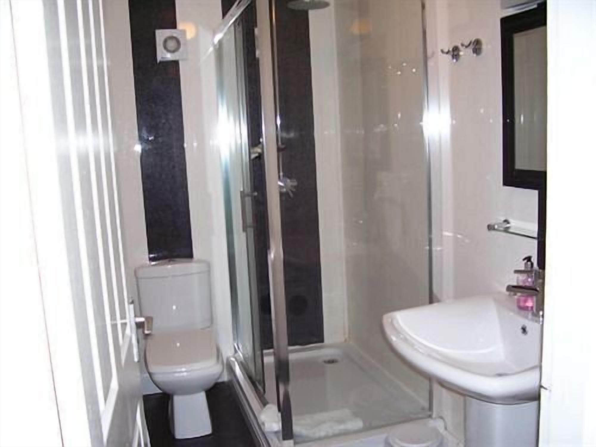 בארו אין פרנס Green Bank Guest House מראה חיצוני תמונה