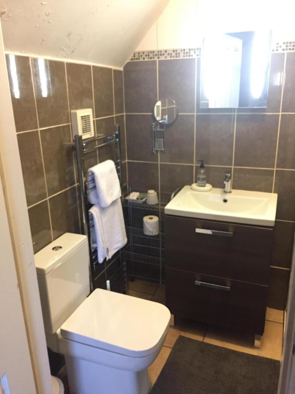 בארו אין פרנס Green Bank Guest House מראה חיצוני תמונה